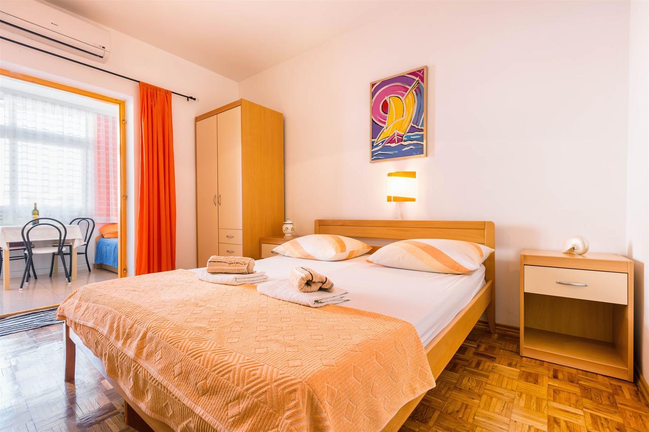 Apartments Zanze Vodice Zewnętrze zdjęcie