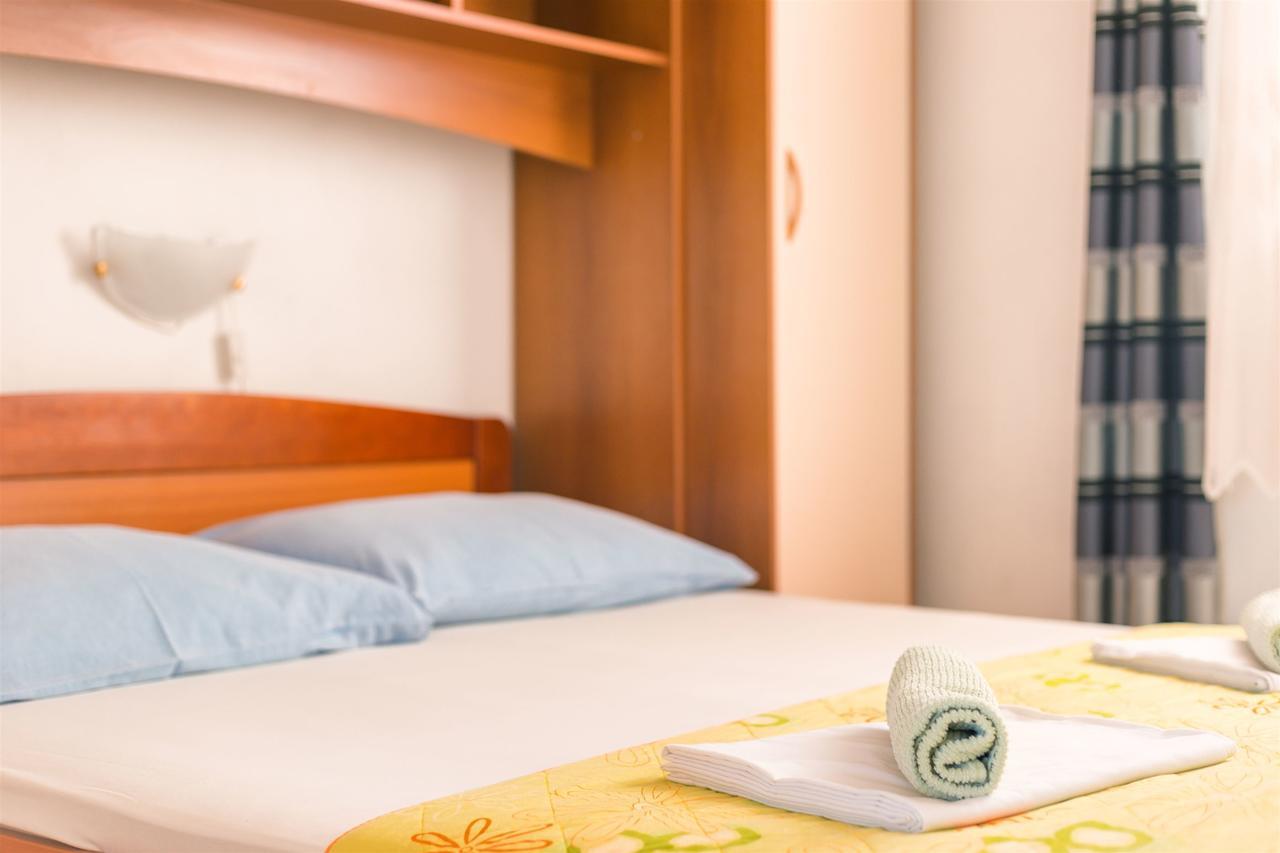 Apartments Zanze Vodice Zewnętrze zdjęcie