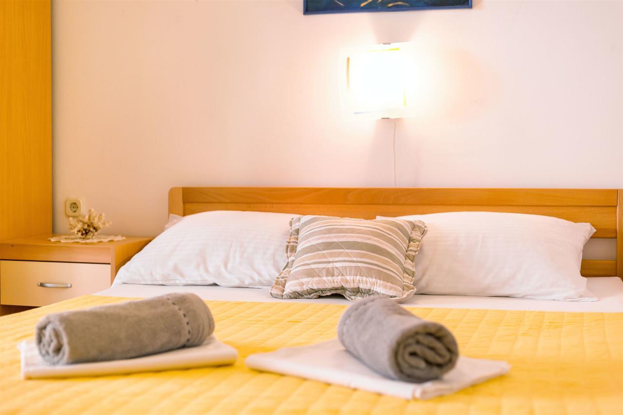 Apartments Zanze Vodice Zewnętrze zdjęcie