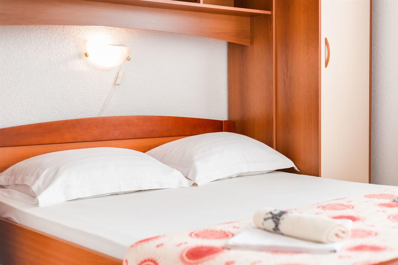 Apartments Zanze Vodice Zewnętrze zdjęcie