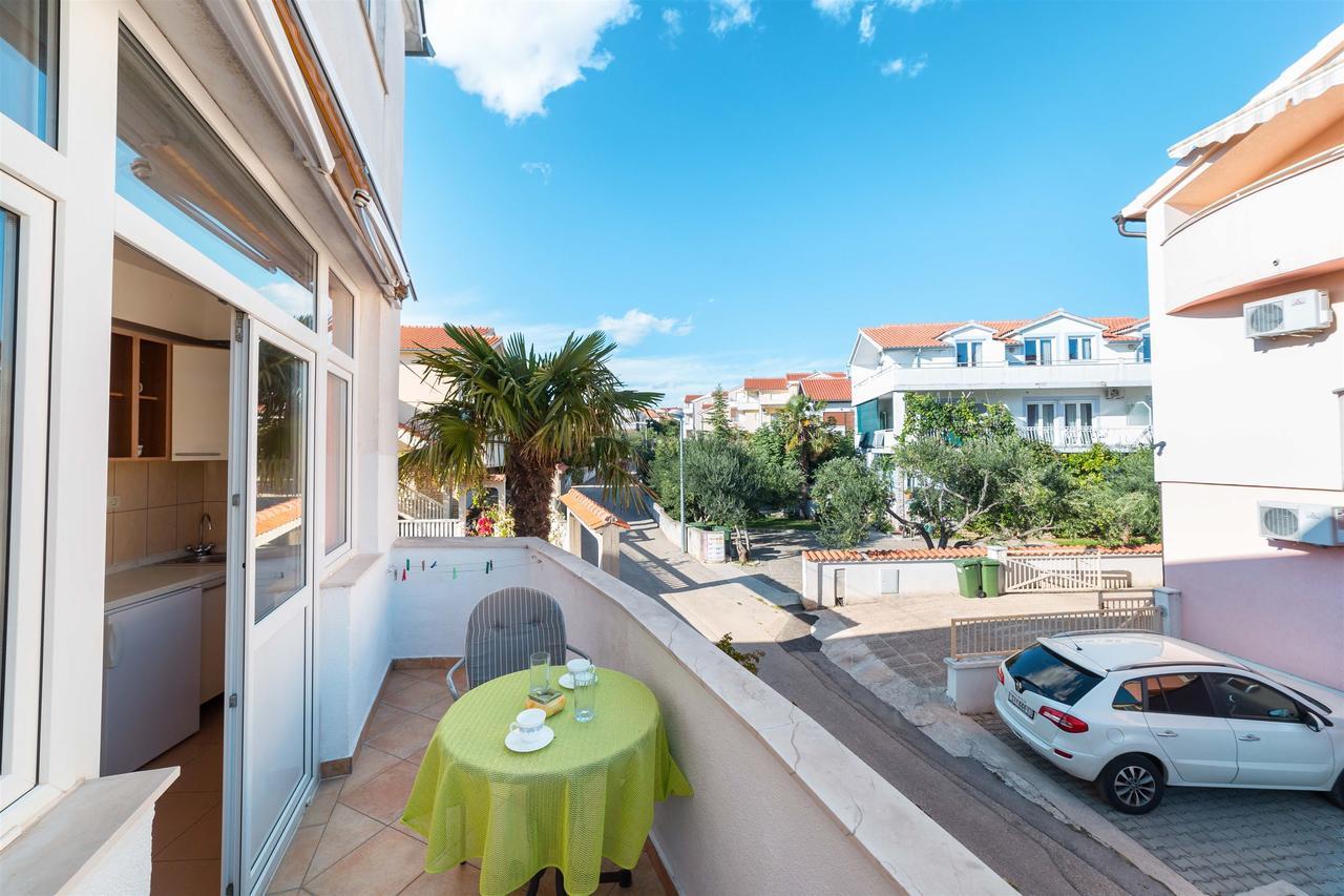 Apartments Zanze Vodice Zewnętrze zdjęcie