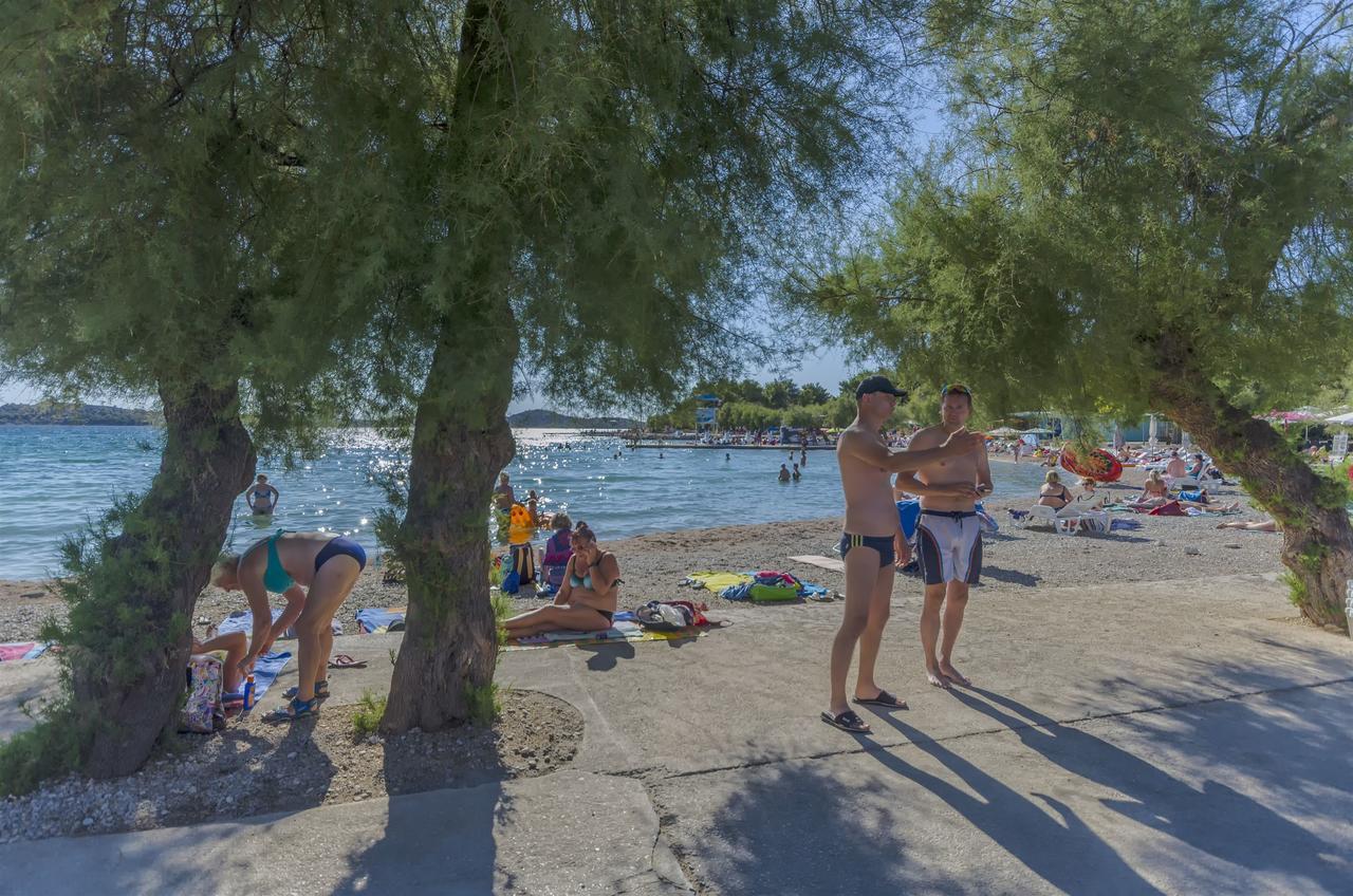 Apartments Zanze Vodice Zewnętrze zdjęcie